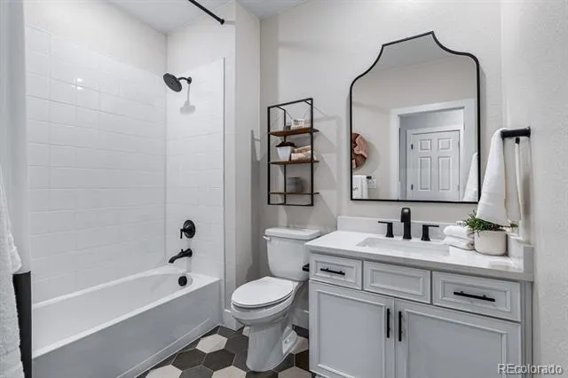 6209 Juniper Drive Thornton, CO 80602