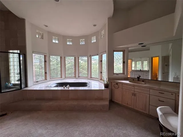 935 Castle Ridge Road Golden, CO 80401