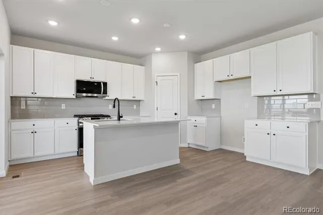 3681 Sandreed Street Dacono, CO 80514