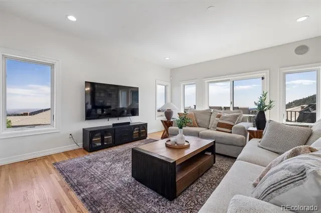 561 Ridgeside Drive Golden, CO 80401