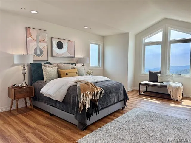 561 Ridgeside Drive Golden, CO 80401