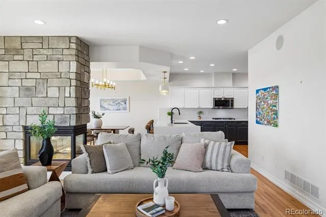 561 Ridgeside Drive Golden, CO 80401