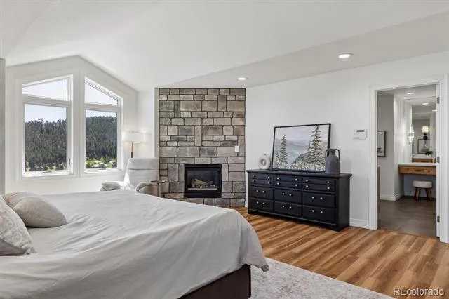 561 Ridgeside Drive Golden, CO 80401
