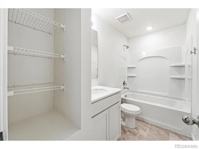 1907 Triticale Way Johnstown, CO 80534