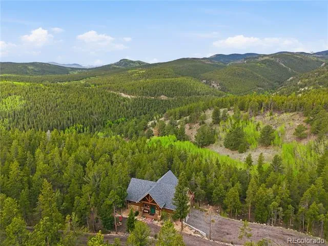672 Paradise Valley Parkway Black Hawk, CO 80422