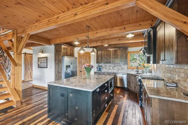 672 Paradise Valley Parkway Black Hawk, CO 80422