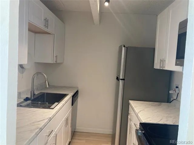 8060 E Girard Avenue #805 Denver, CO 80231