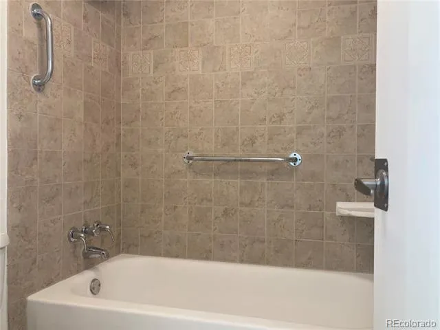 8060 E Girard Avenue #805 Denver, CO 80231