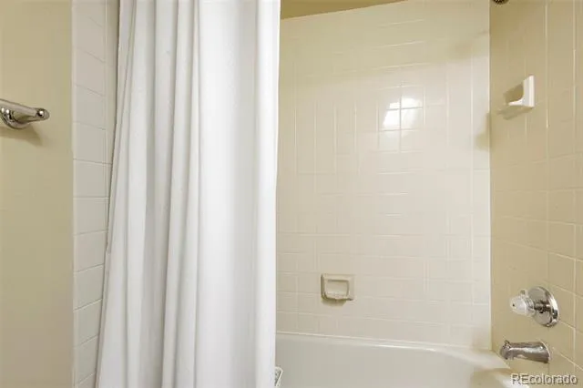 6380 S Boston Street #117 Greenwood Village, CO 80111