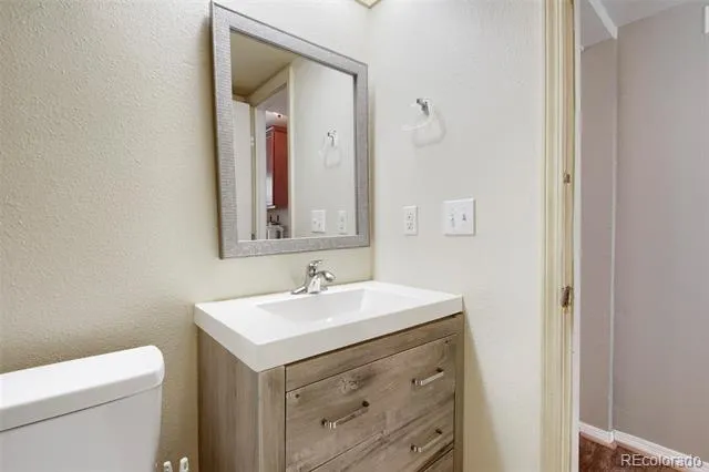 6380 S Boston Street #117 Greenwood Village, CO 80111