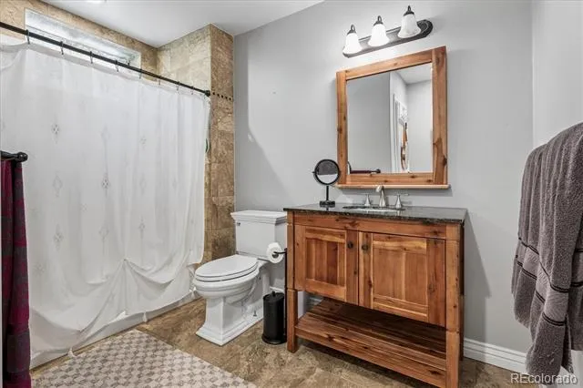 5829 Amber Ridge Drive Castle Pines, CO 80108