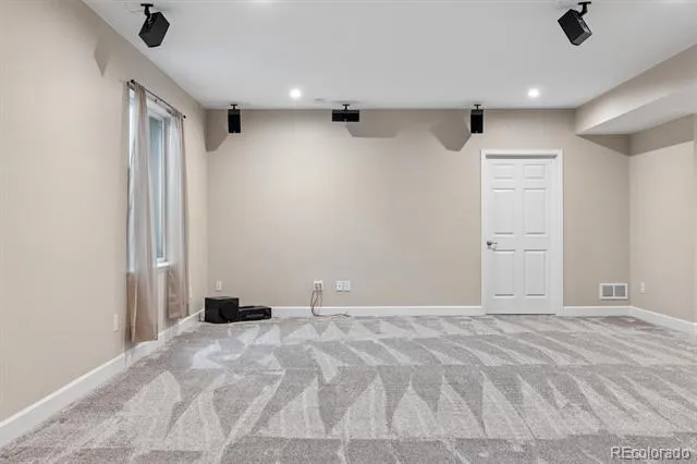 8416 Arapahoe Peak Street Littleton, CO 80125