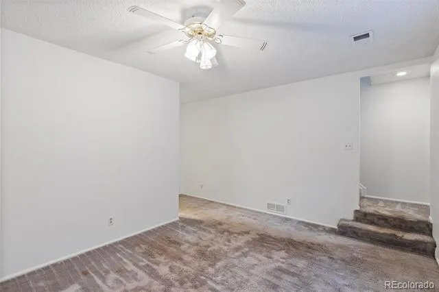 4231 S Mobile Circle #B Aurora, CO 80013