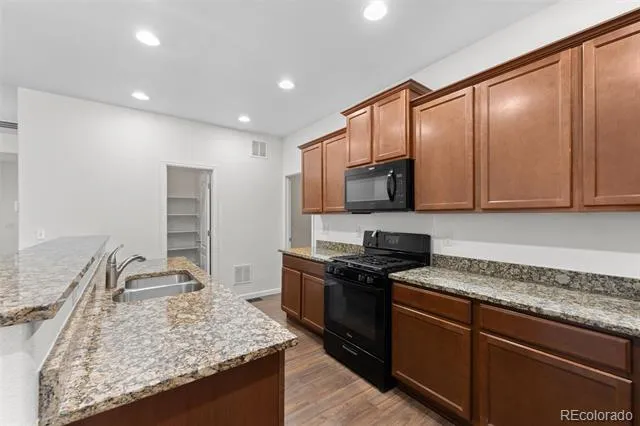 4147 E 95th Drive Denver, CO 80229