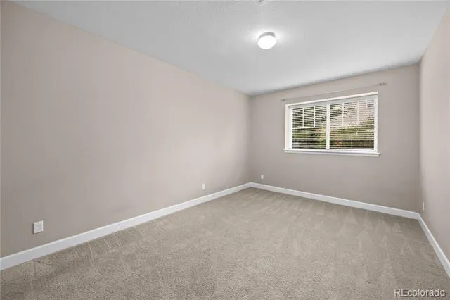 4961 S Versailles Circle Aurora, CO 80015