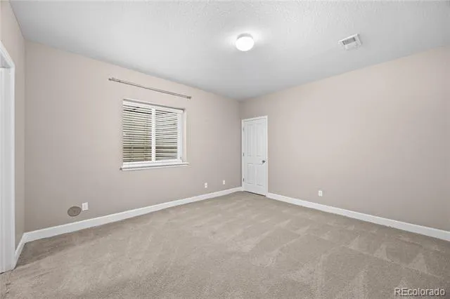 4961 S Versailles Circle Aurora, CO 80015