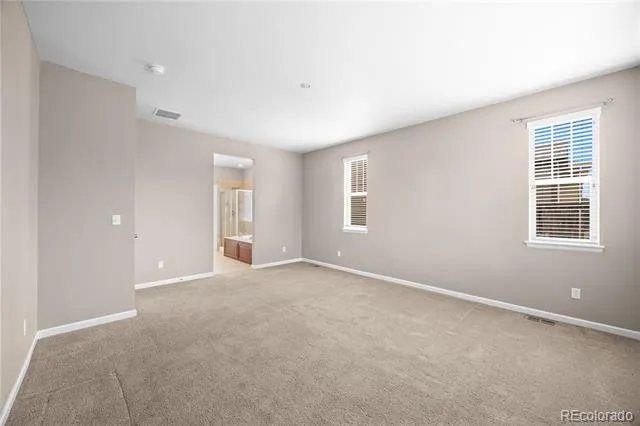 4961 S Versailles Circle Aurora, CO 80015