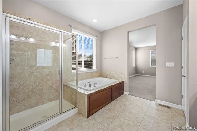4961 S Versailles Circle Aurora, CO 80015