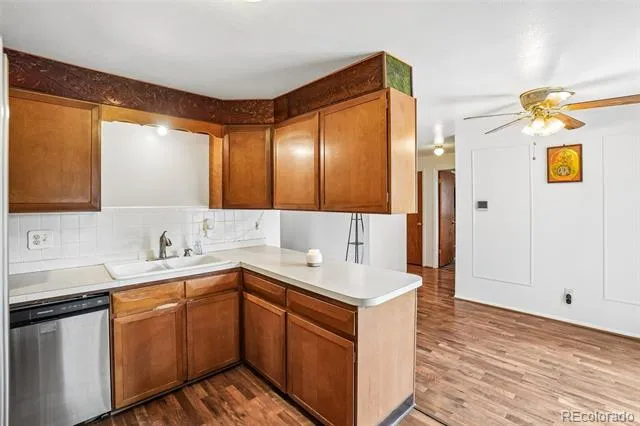 8283 Depew Way Arvada, CO 80003