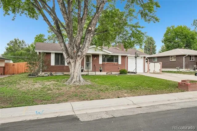 8283 Depew Way Arvada, CO 80003