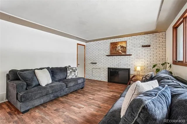 8283 Depew Way Arvada, CO 80003