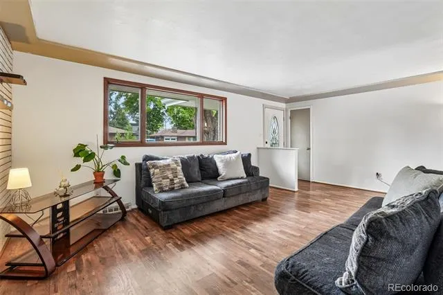 8283 Depew Way Arvada, CO 80003