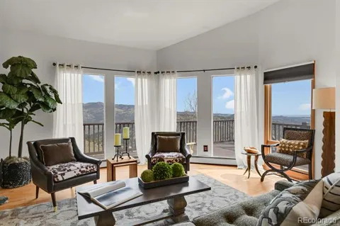 86 Yarrow Trail