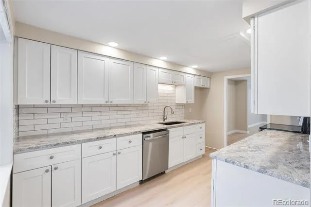 4250 S Olive Street #109 Denver, CO 80237