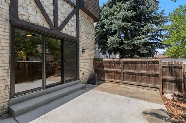 4250 S Olive Street #109 Denver, CO 80237