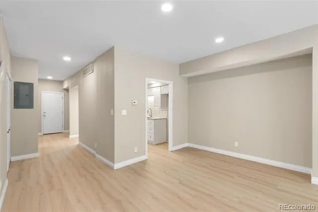 4250 S Olive Street #109 Denver, CO 80237