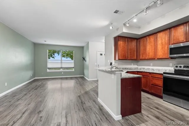 10449 Paris Street #203 Commerce City, CO 80640