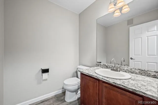 10449 Paris Street #203 Commerce City, CO 80640