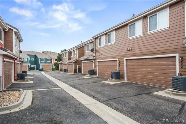 10449 Paris Street #203 Commerce City, CO 80640