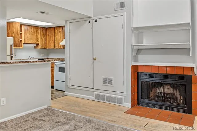 17074 E Tennessee Drive #211 Aurora, CO 80017