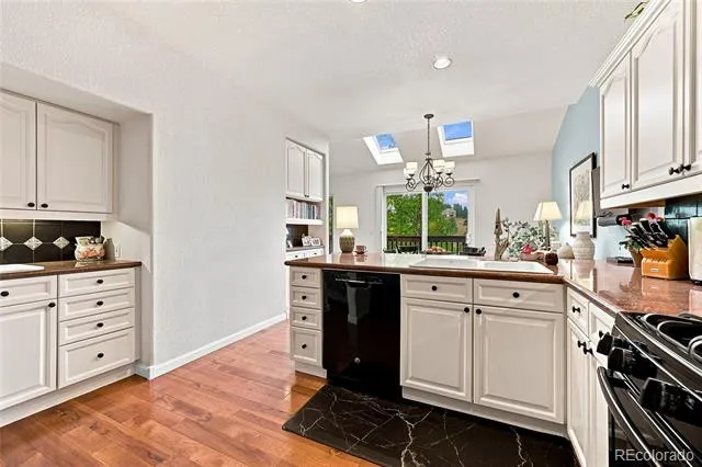 786 Chimney Creek Drive #B Golden, CO 80401