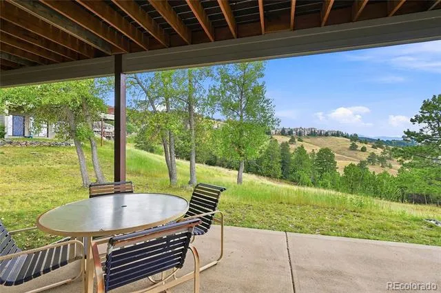 786 Chimney Creek Drive #B Golden, CO 80401
