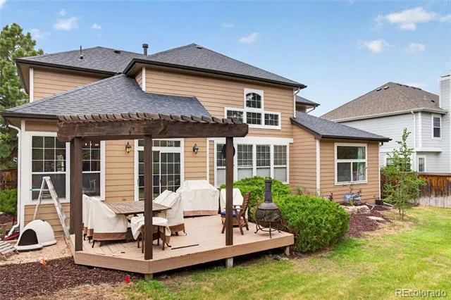 8798 Forrest Drive Highlands Ranch, CO 80126