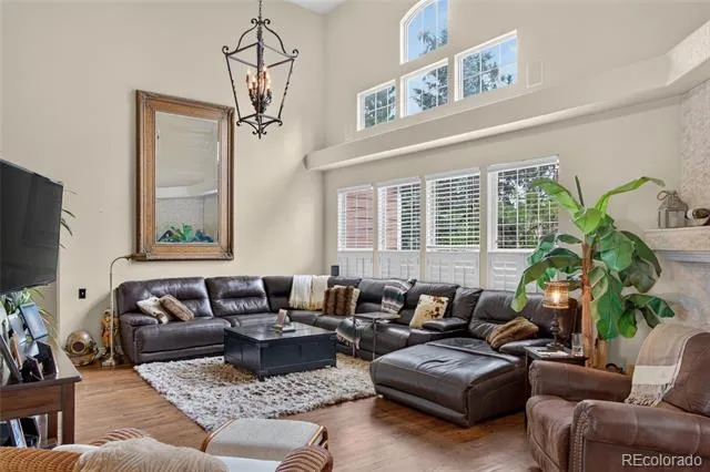 8798 Forrest Drive Highlands Ranch, CO 80126