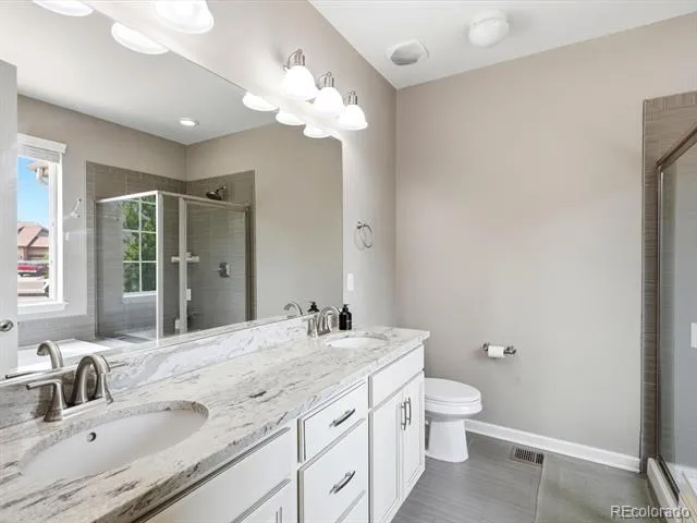 21560 E Union Place Aurora, CO 80015