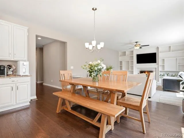 21560 E Union Place Aurora, CO 80015