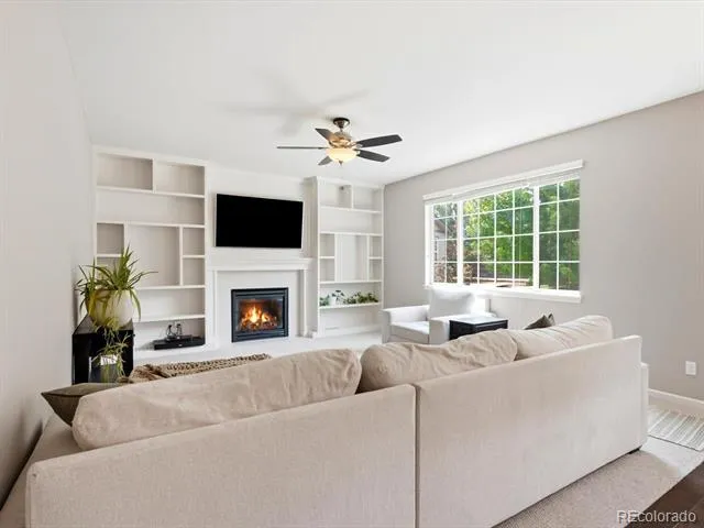 21560 E Union Place Aurora, CO 80015