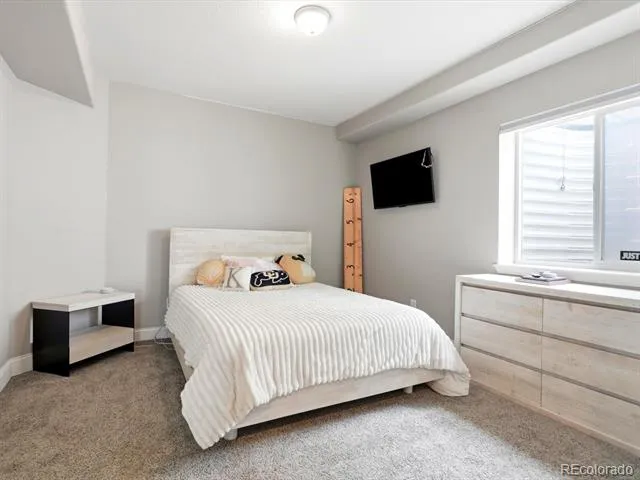 21560 E Union Place Aurora, CO 80015