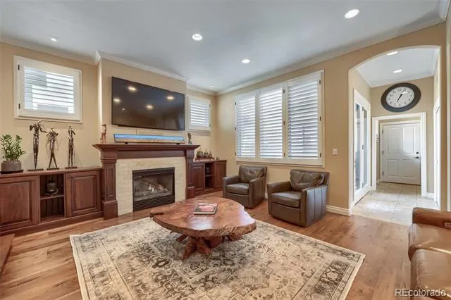 10 S Madison Street Denver, CO 80209