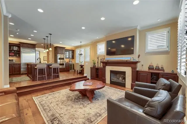 10 S Madison Street Denver, CO 80209