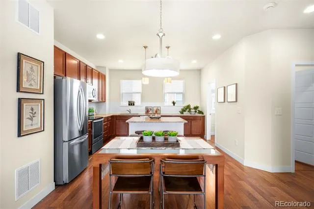 624 E Hinsdale Avenue Littleton, CO 80122