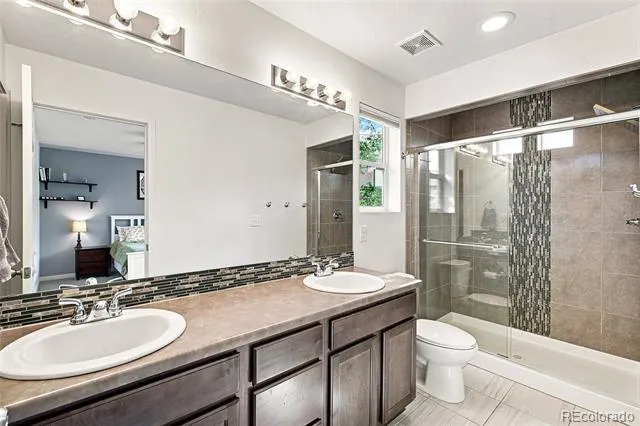 20016 E 48th Place Denver, CO 80249
