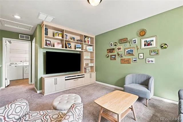 20016 E 48th Place Denver, CO 80249
