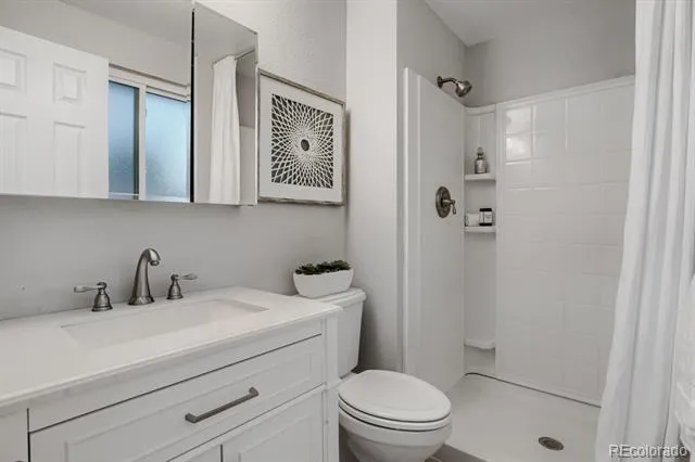 3047 S Alton Court Denver, CO 80231