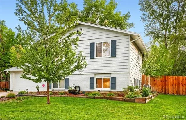 3047 S Alton Court Denver, CO 80231