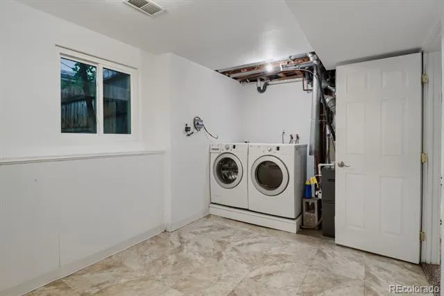 3047 S Alton Court Denver, CO 80231
